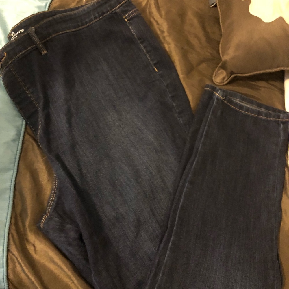 Liz Claiborne Jeans